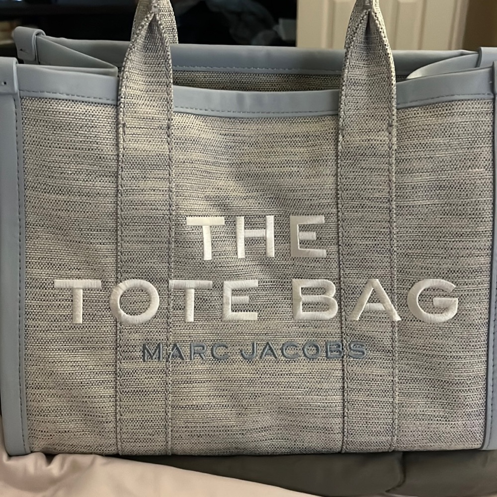Marc Jacobs The Tote Bag Small